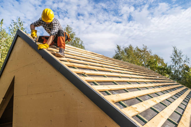 Best Tile Roofing Contractor  in Fremont, MI